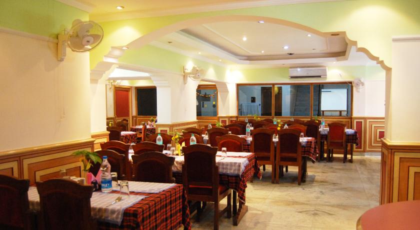 Hotel Delta International